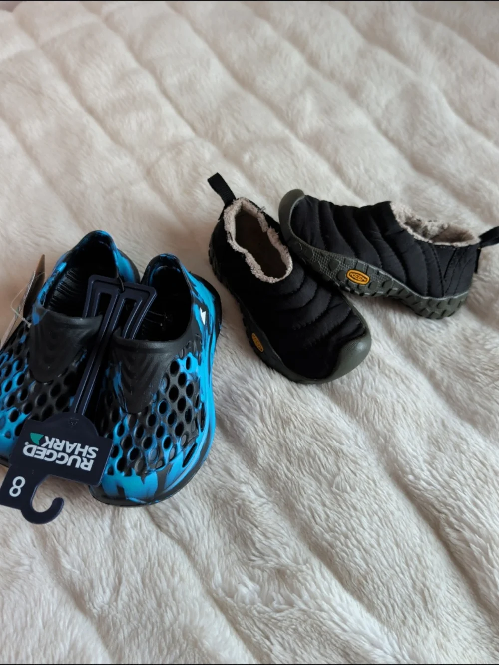 Keen/Rugged Shark Toddler Shoe Bundle Sz 8 Toddler
